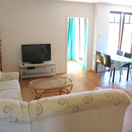 Apartament Polna Plaza 아파트 *